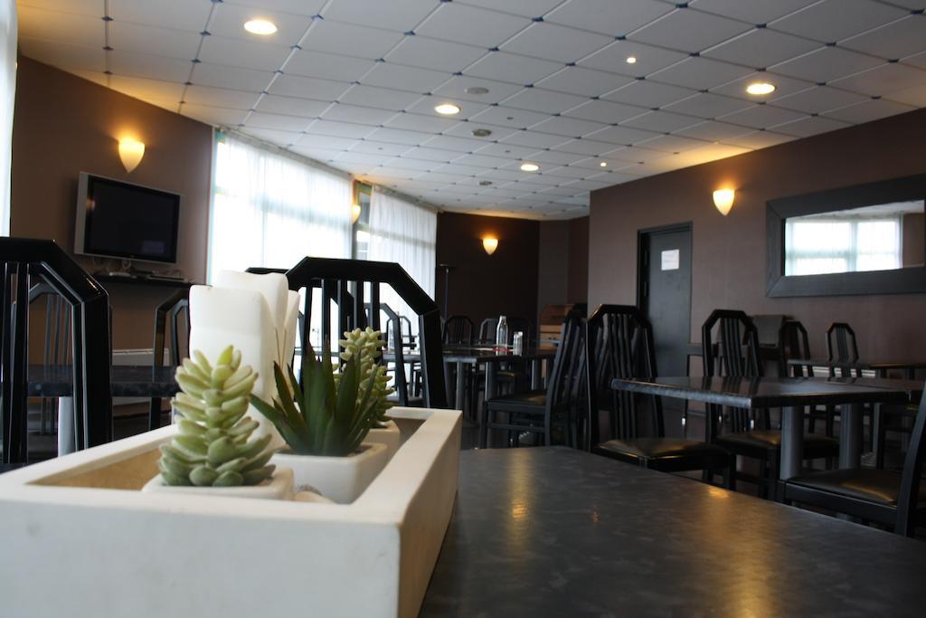 Fasthotel L'Eldorado Sébazac-Concourès Εξωτερικό φωτογραφία